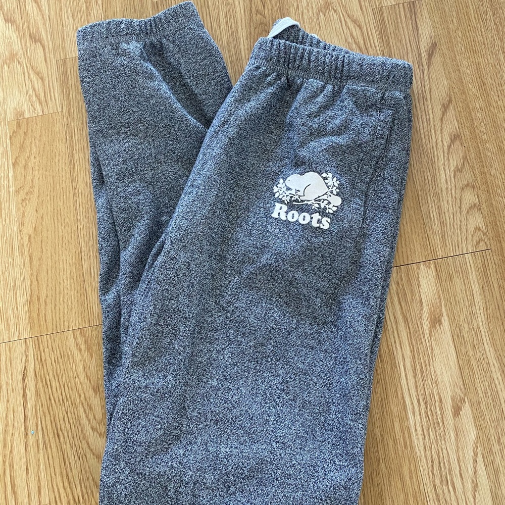 Roots sweats